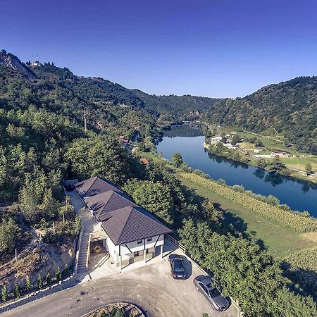 6 New River View Apartments Bihac Bagian luar foto