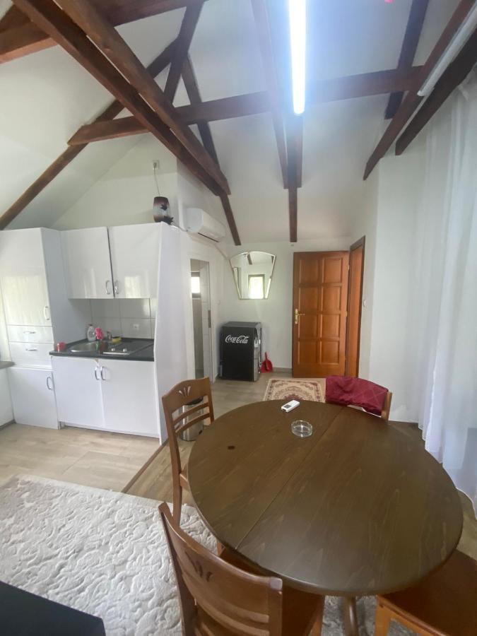 6 New River View Apartments Bihac Bagian luar foto