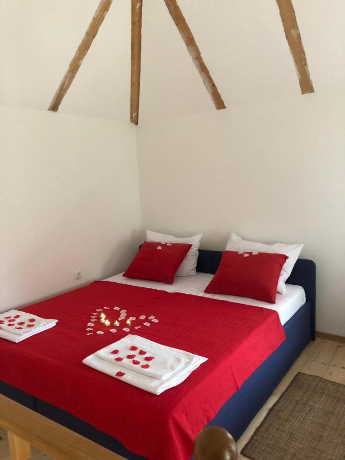 6 New River View Apartments Bihac Bagian luar foto