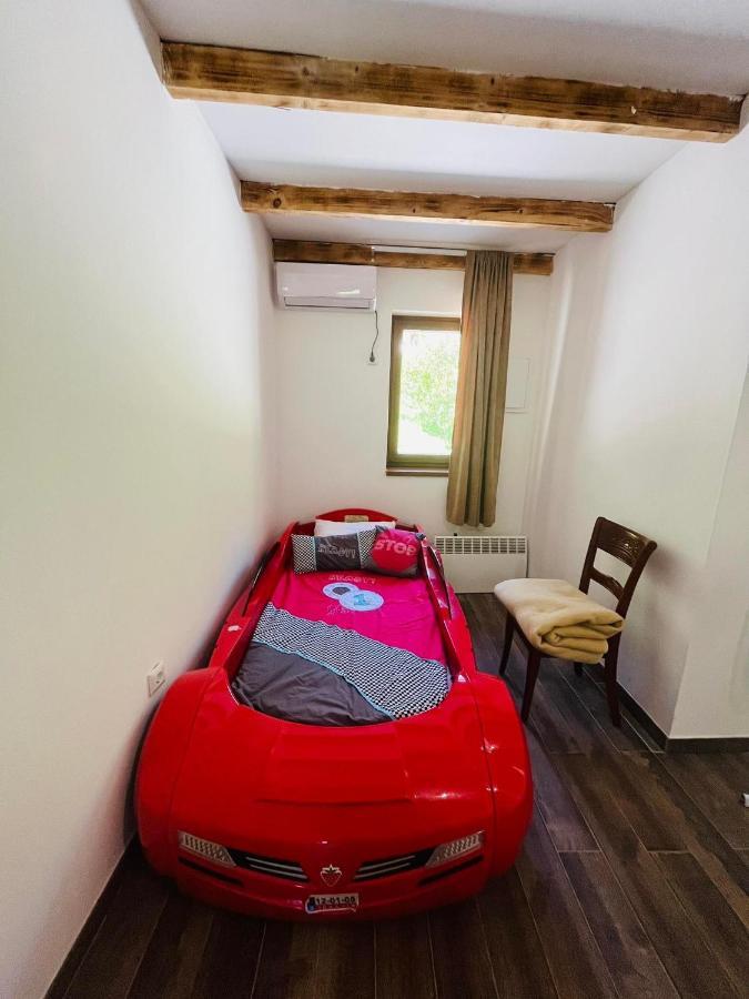 6 New River View Apartments Bihac Bagian luar foto