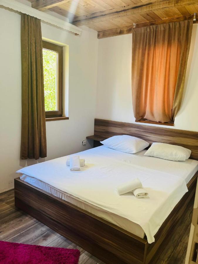 6 New River View Apartments Bihac Bagian luar foto