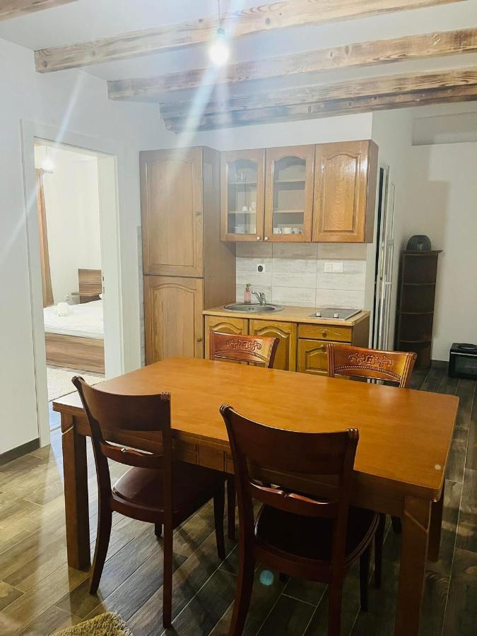 6 New River View Apartments Bihac Bagian luar foto