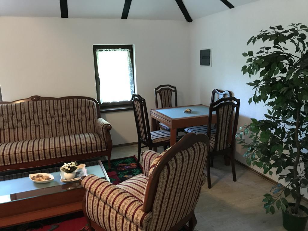 6 New River View Apartments Bihac Bagian luar foto