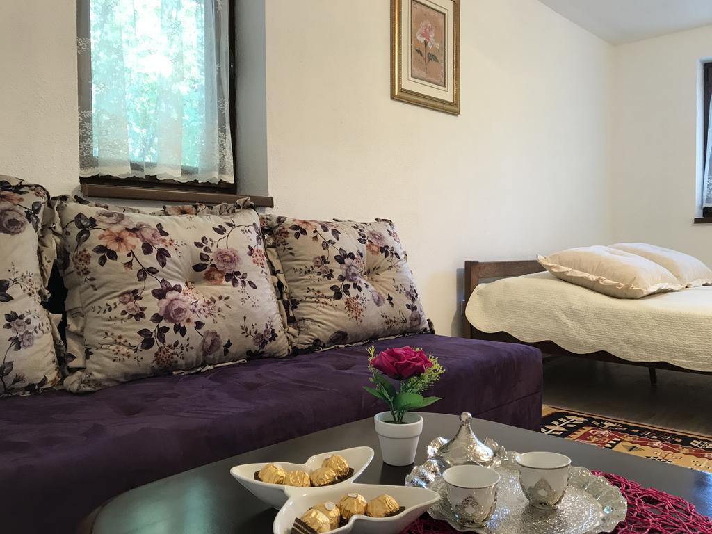 6 New River View Apartments Bihac Bagian luar foto