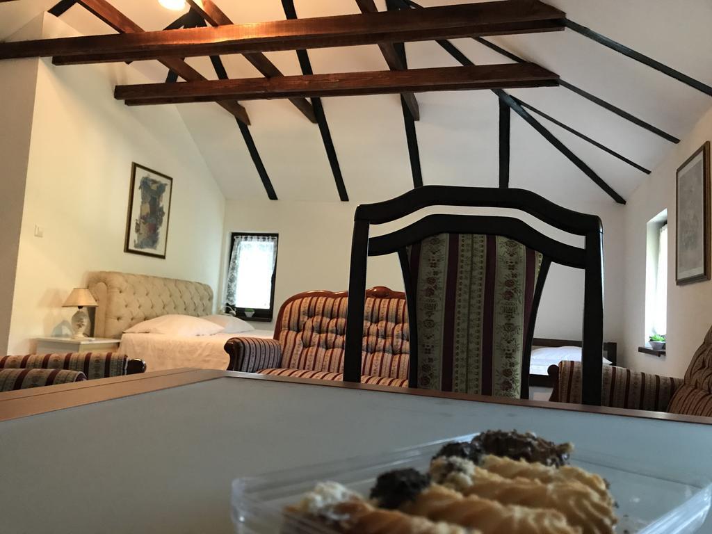 6 New River View Apartments Bihac Bagian luar foto