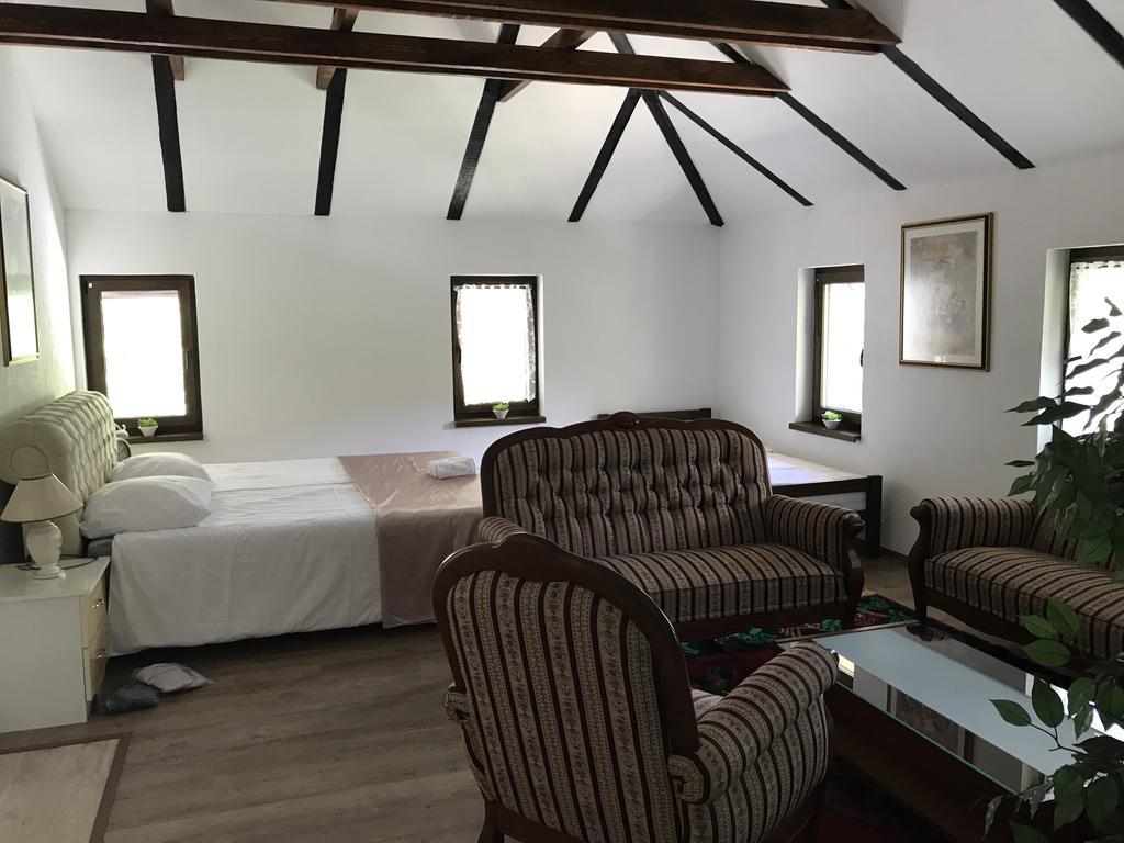 6 New River View Apartments Bihac Bagian luar foto